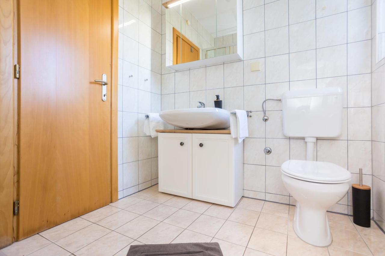 Apartments Sara Milohnici 外观 照片