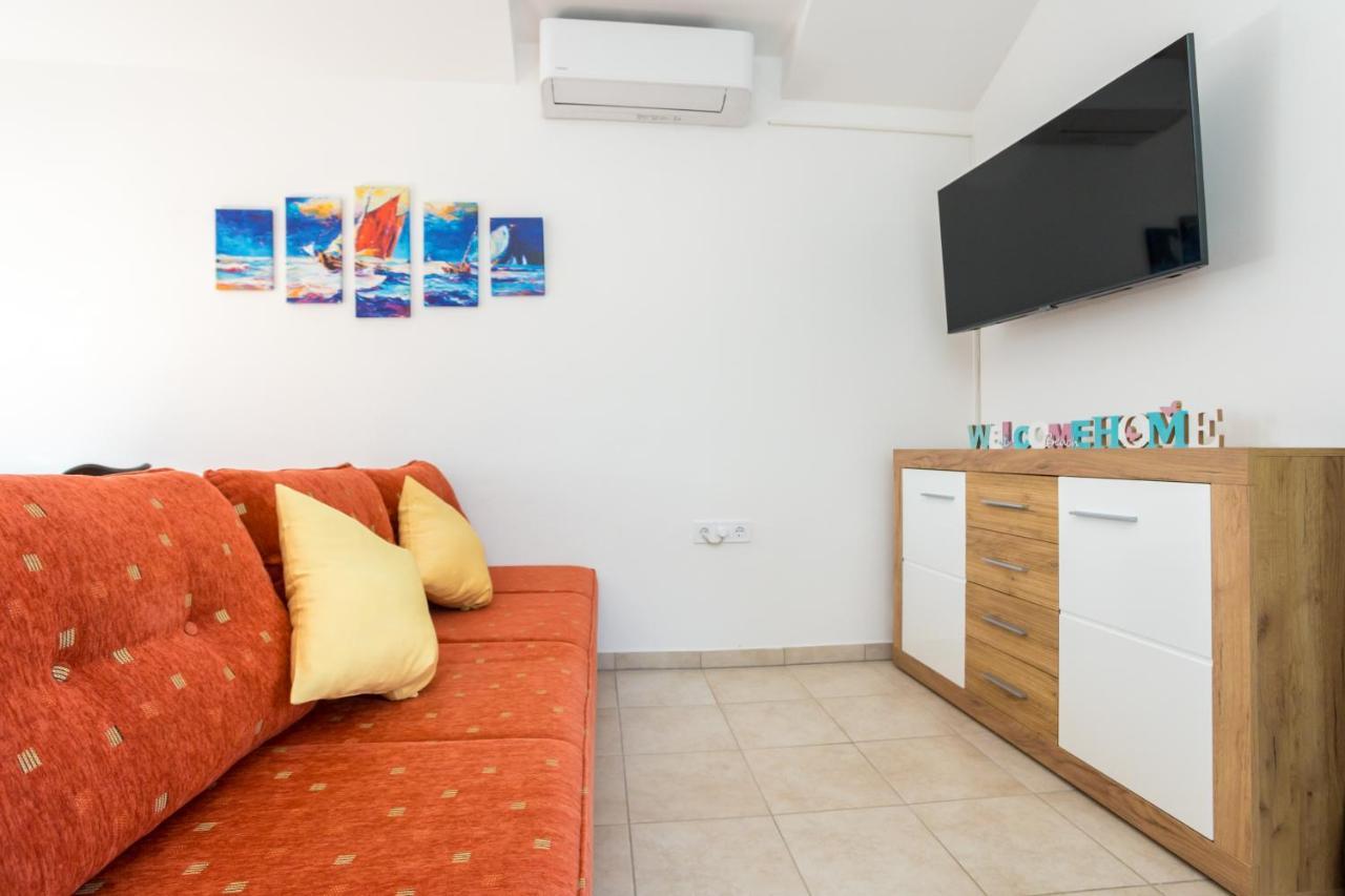 Apartments Sara Milohnici 外观 照片
