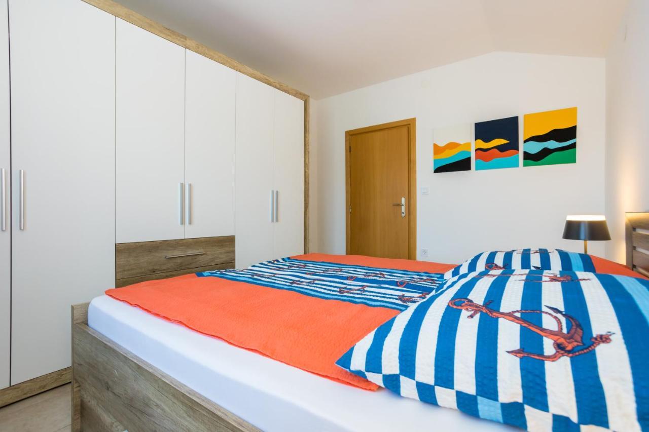 Apartments Sara Milohnici 外观 照片